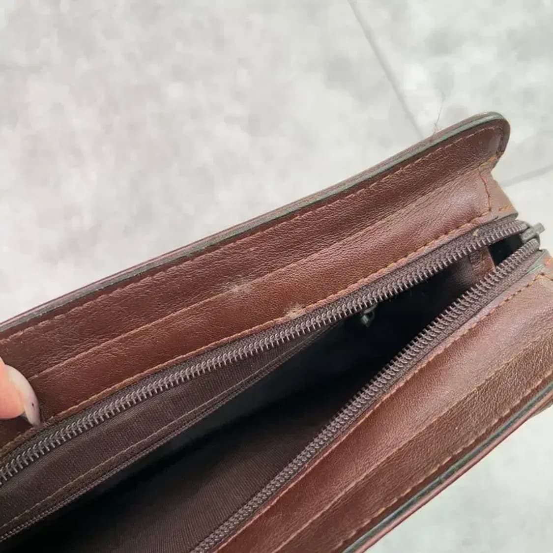 TATTOO 빈티지 브라운 가죽 클러치백 상품이미지5