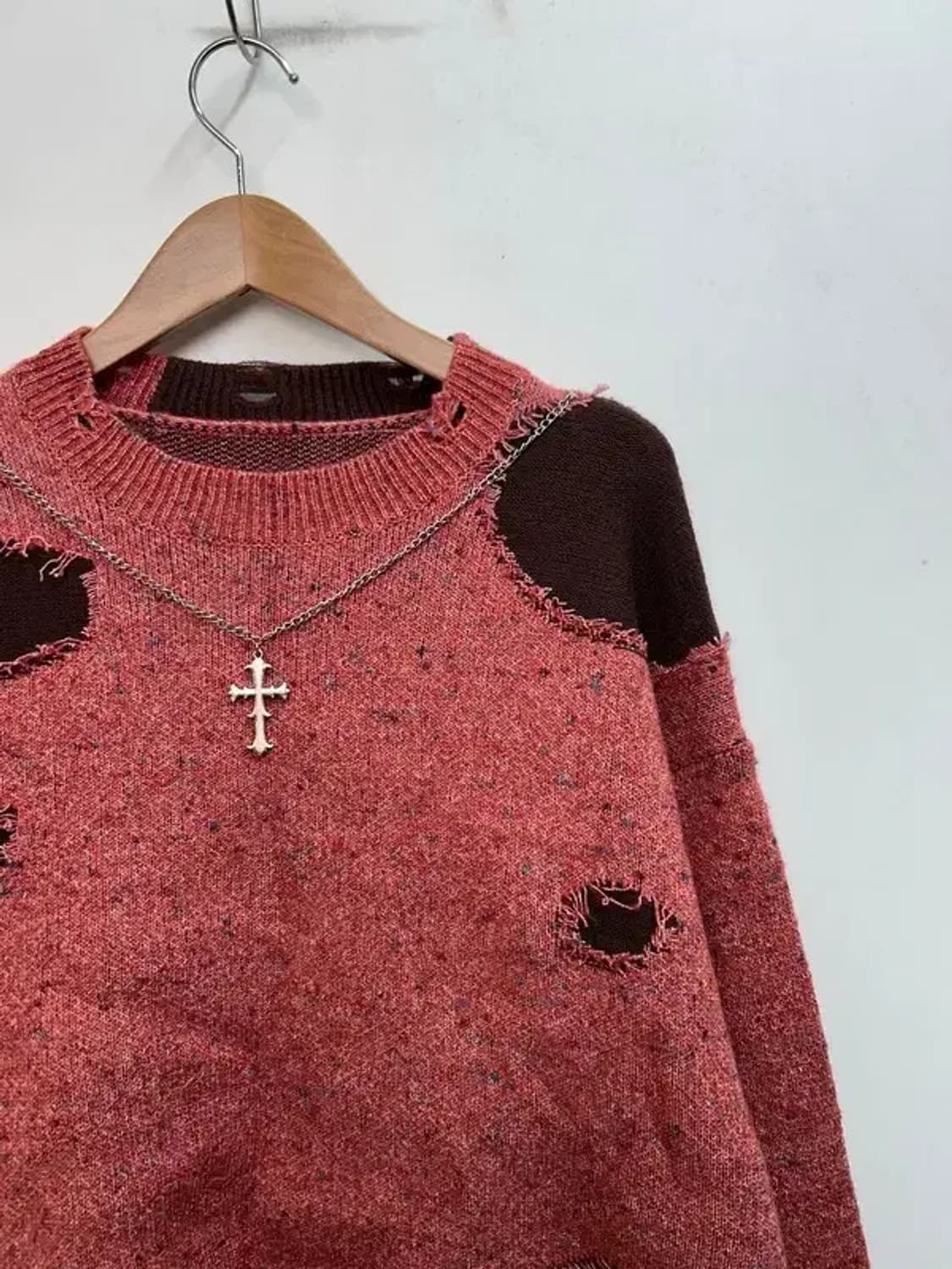 새상품 LACRAWFISH 십자가 디스트레스드 니트 멜란지 핑크 상품이미지4