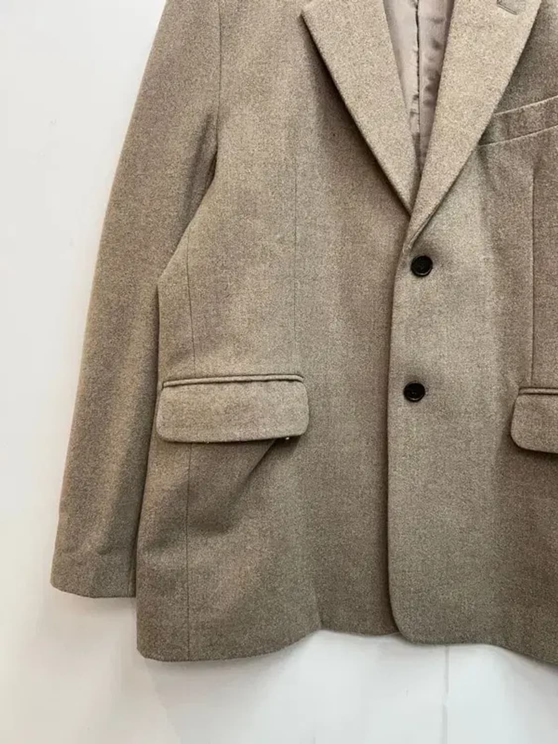 2사이즈 르마드 투버튼 블레이저 자켓 베이지 상품이미지3