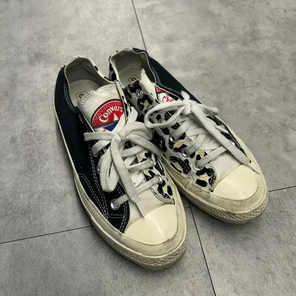 240 컨버스 척 70 로우 로고 플레이 블랙 상품이미지1