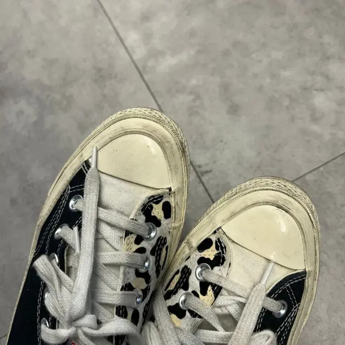 240 컨버스 척 70 로우 로고 플레이 블랙 상품이미지2