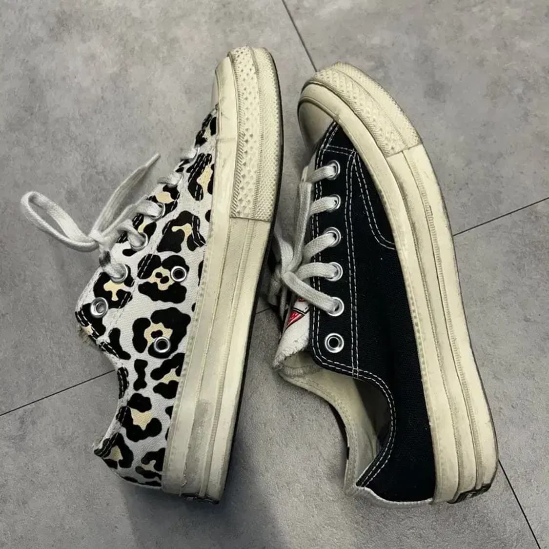 240 컨버스 척 70 로우 로고 플레이 블랙 상품이미지3