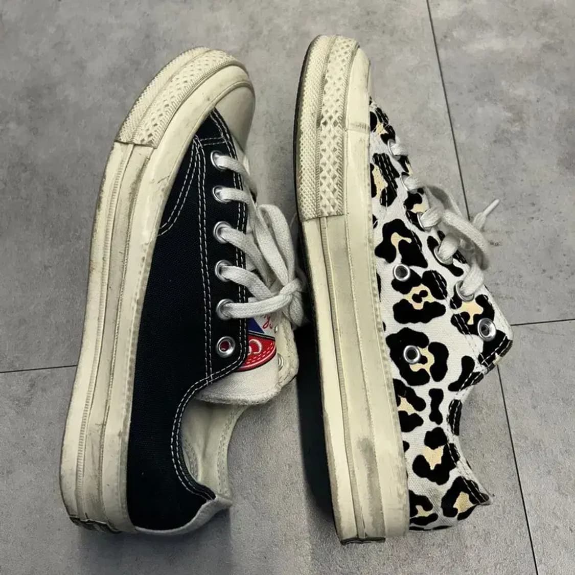 240 컨버스 척 70 로우 로고 플레이 블랙 상품이미지4