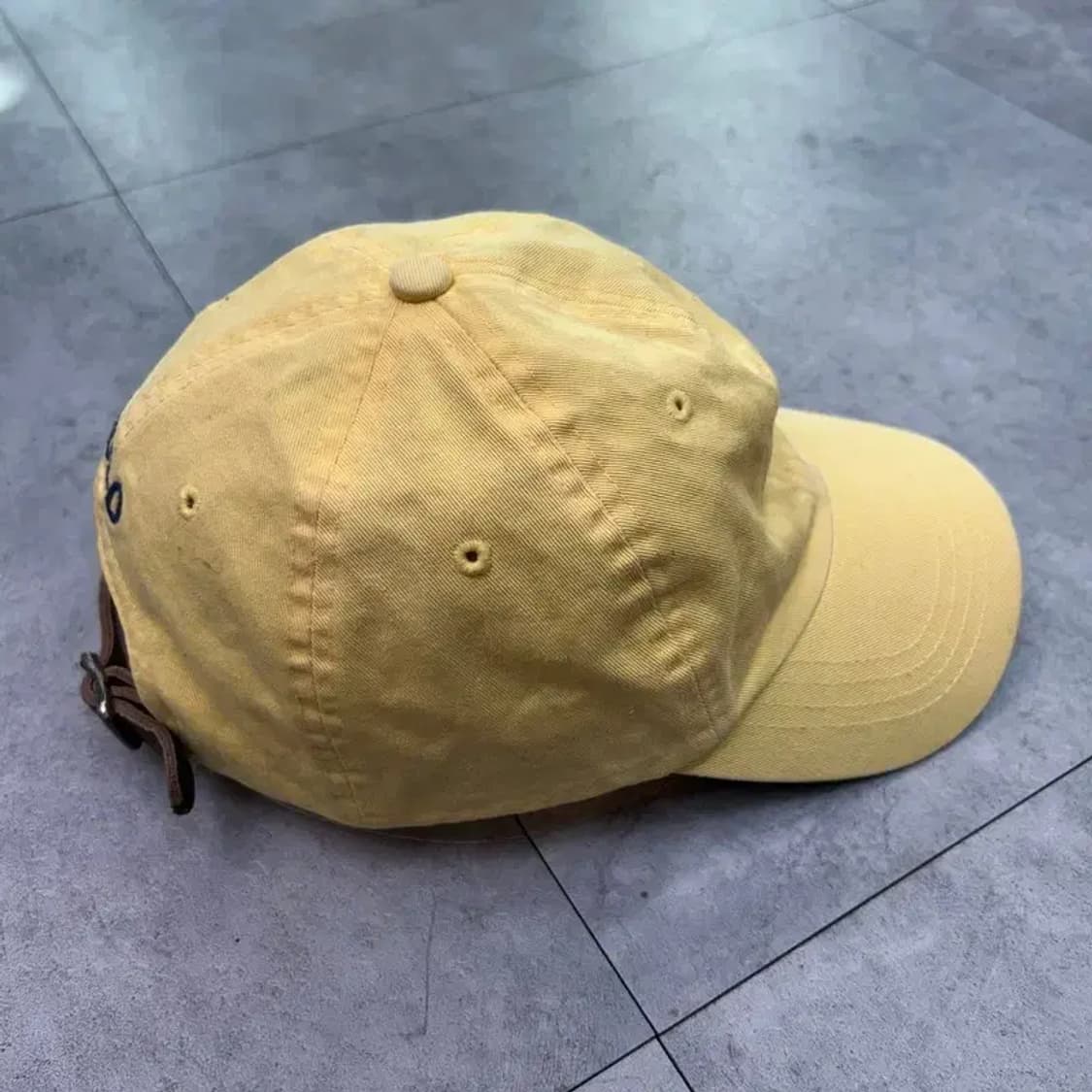 폴로 랄프로렌 레더 스트랩 볼캡 모자 옐로우 상품이미지3