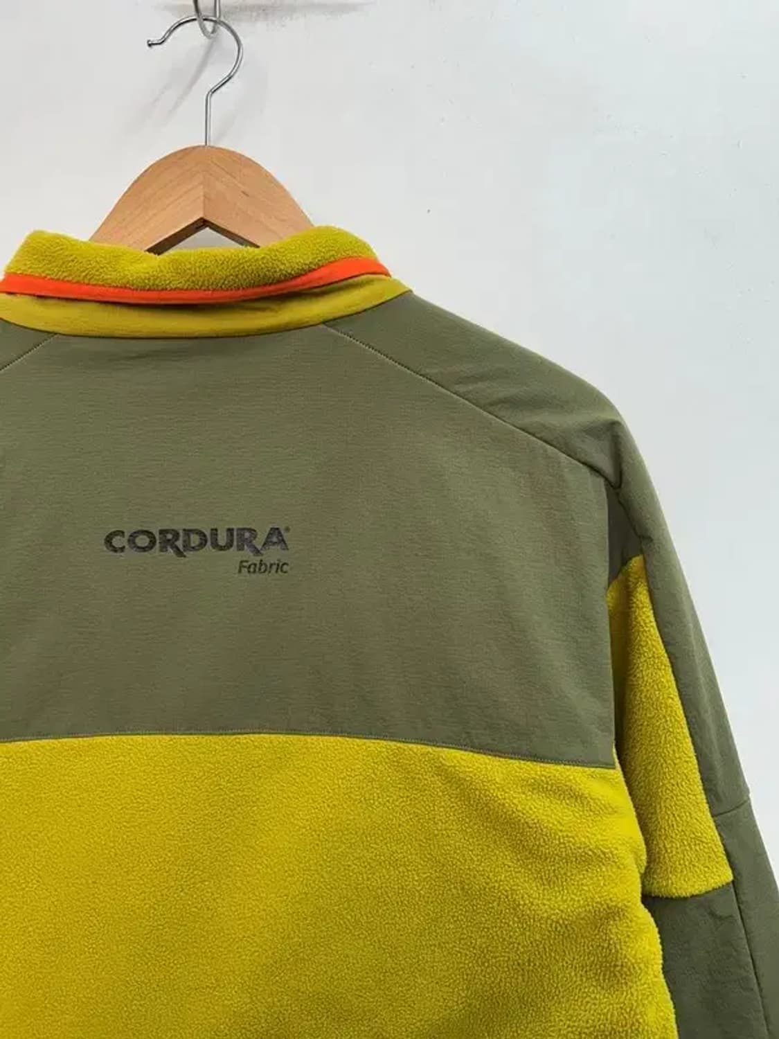 미디움 아디다스 테렉스 코듀라 기모 아노락 자켓 옐로우 상품이미지9