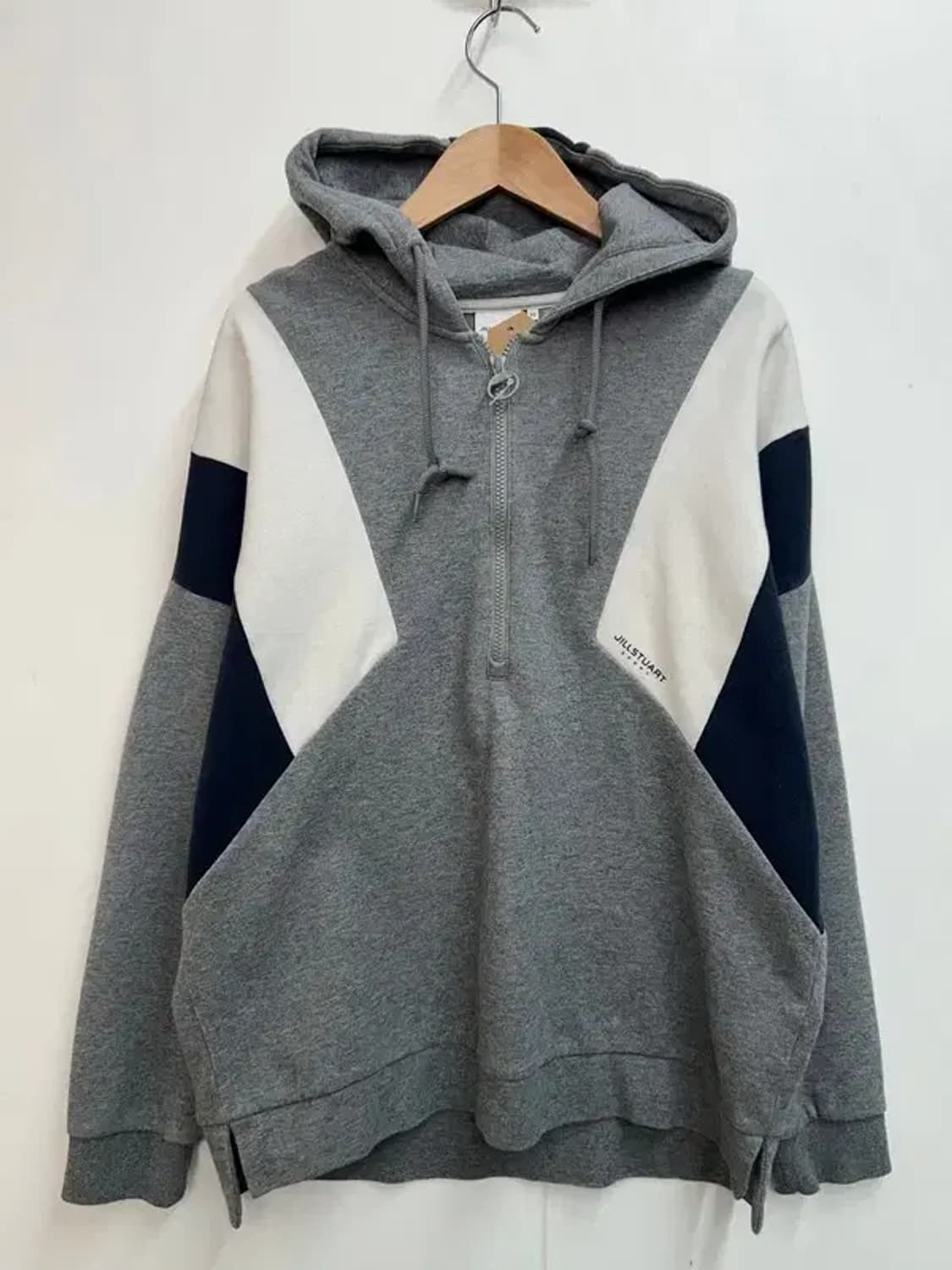 100 질스튜어트 스포츠  배색 아노락 후드 그레이 상품이미지2