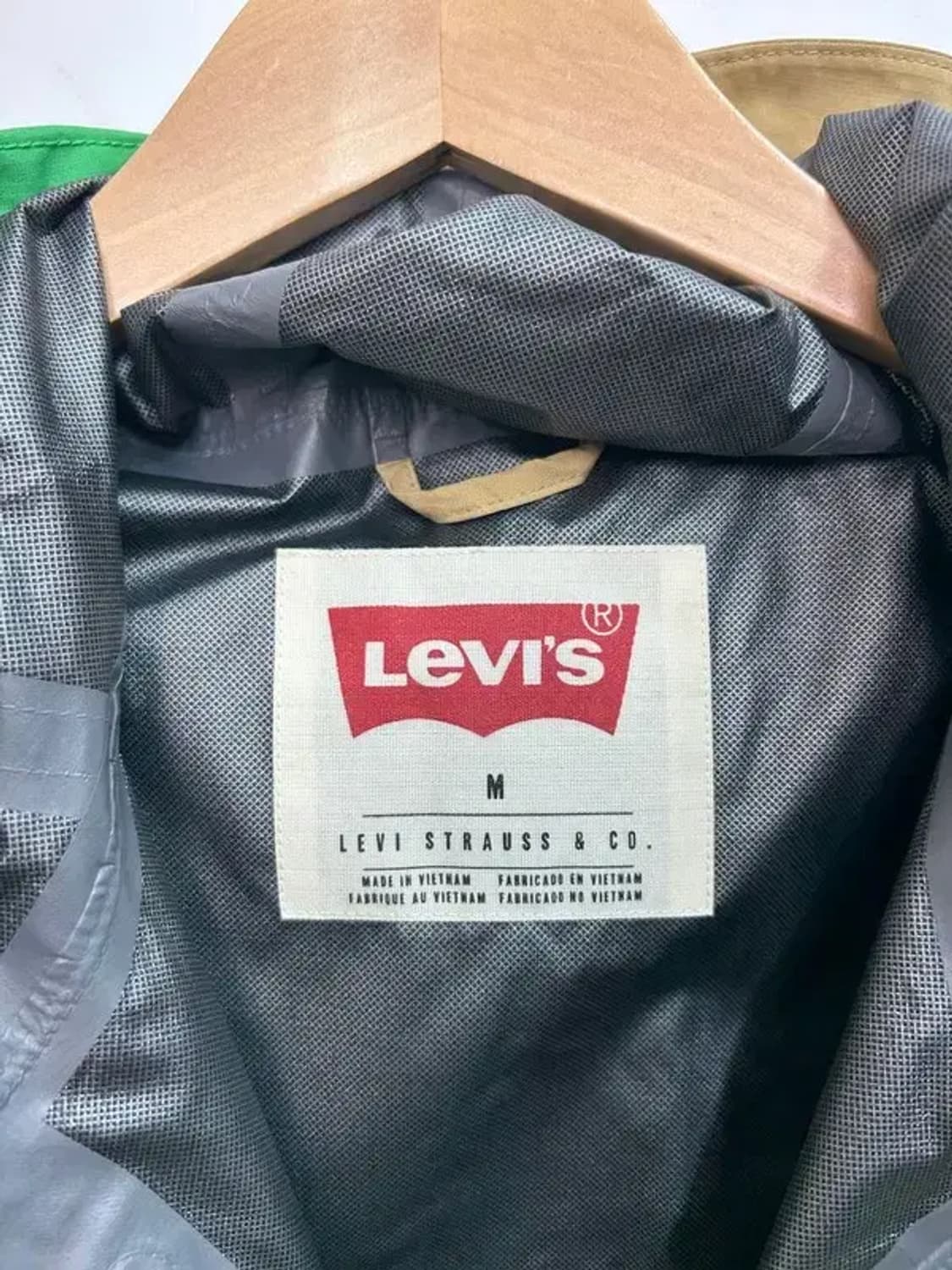 미디움 리바이스 마운틴 파카 바람막이 재킷 상품이미지5