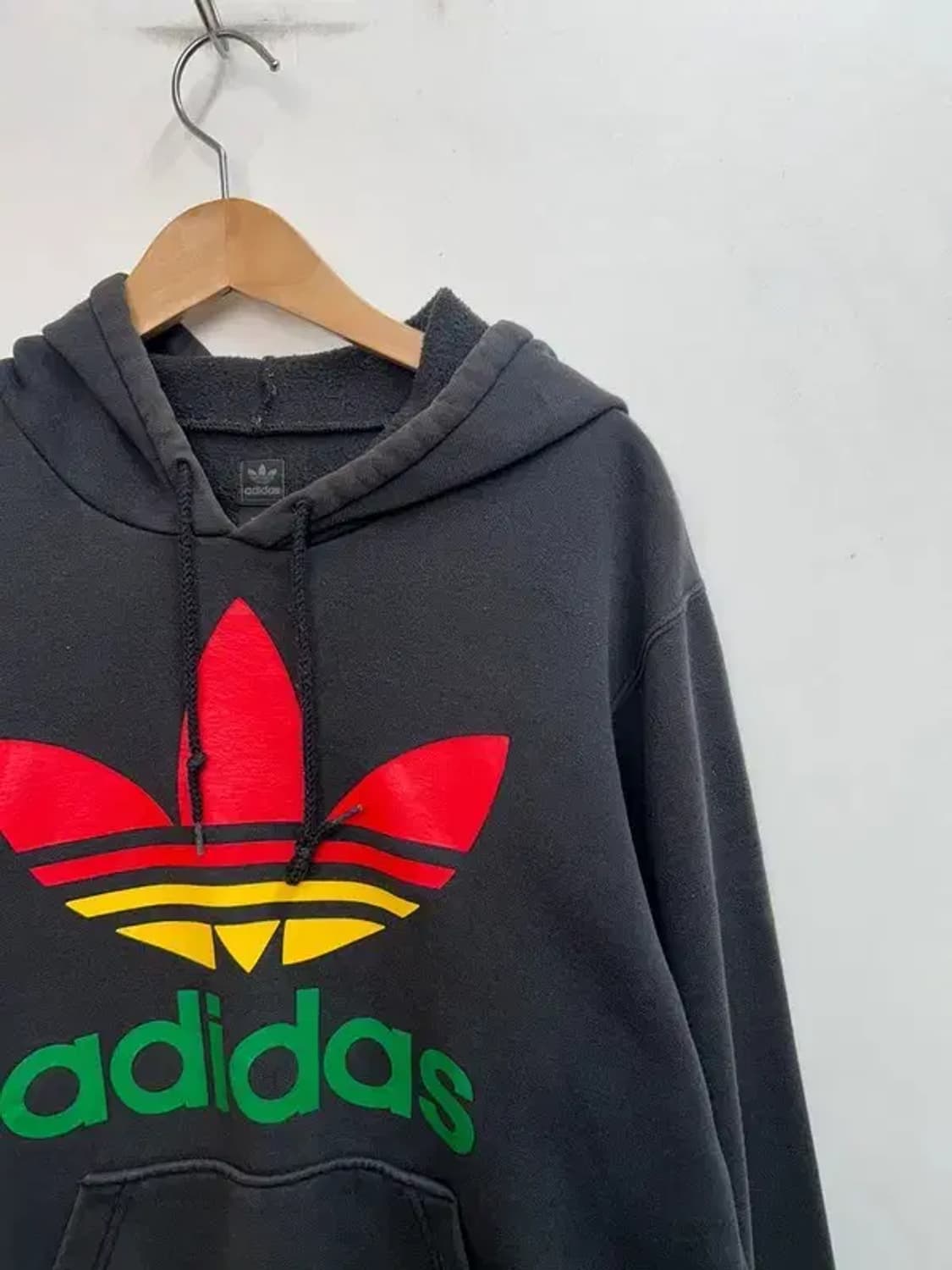 100 아디다스 빅로고 트레포일 후드 티셔츠 블랙 상품이미지4