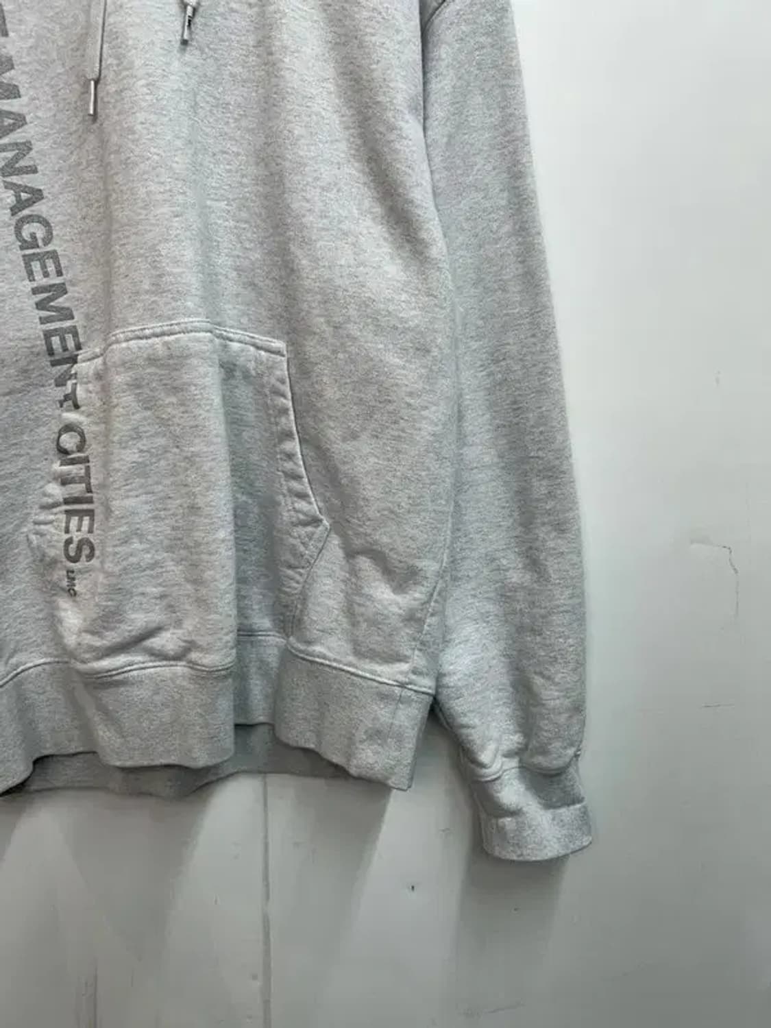 미디움 LMC 글리터 로고 후드티 라이트 헤더 그레이 상품이미지3