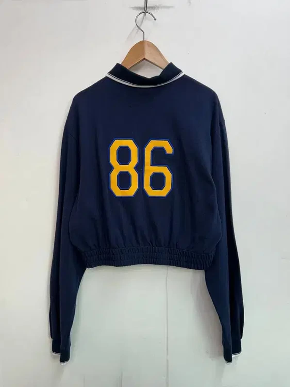새상품 프리 노앙 로고 크롭 피케 카라 봄 스웻셔츠 네이비 상품이미지7