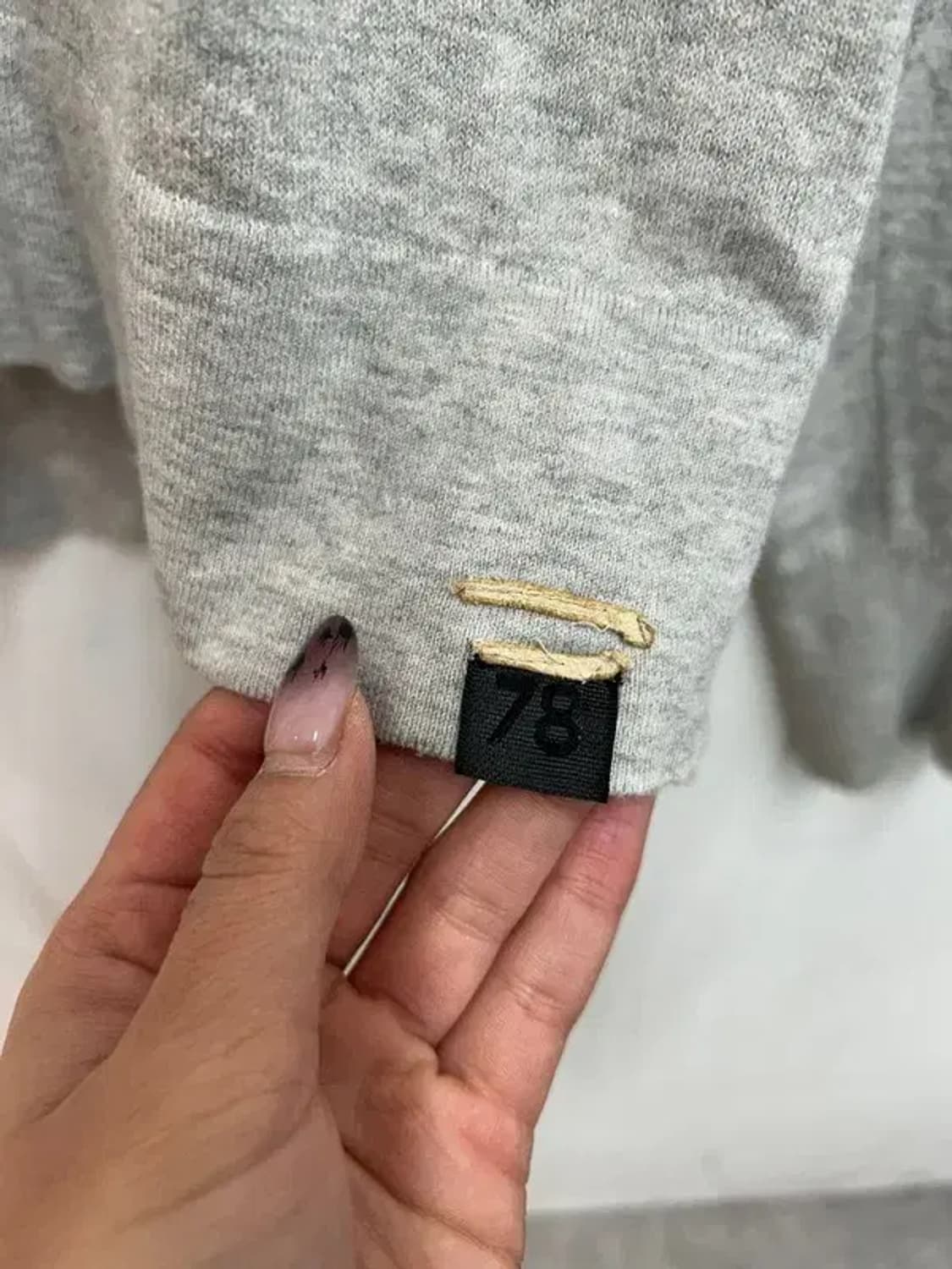 스몰 봄 옷 디젤 코튼 브이넥 롱 슬리브 그레이 상품이미지5