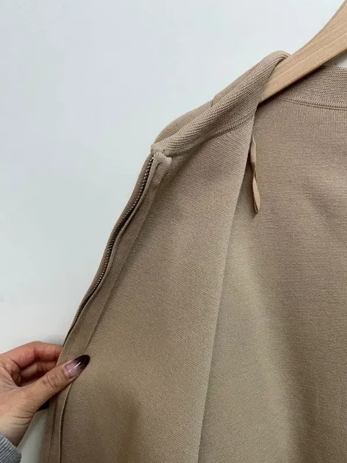 라지 COS 코스 니트 집업 자켓 베이지 상품이미지6