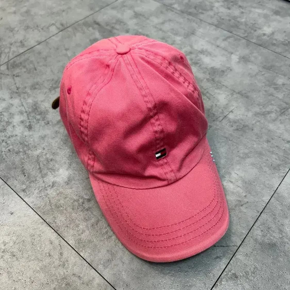 OS 타미힐피거 클래식 플래그 로고 가죽 스트랩 베이스 볼캡 핑크 상품이미지2