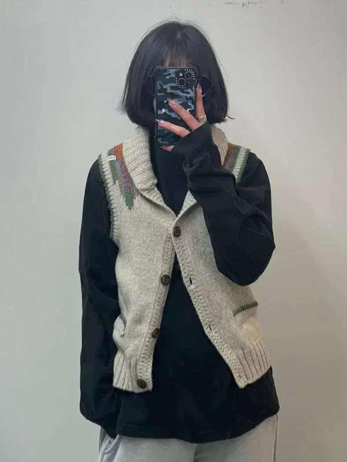 스몰 Thursday Island 써스데이아일랜드 여성 니트 조끼 가디건 상품이미지1