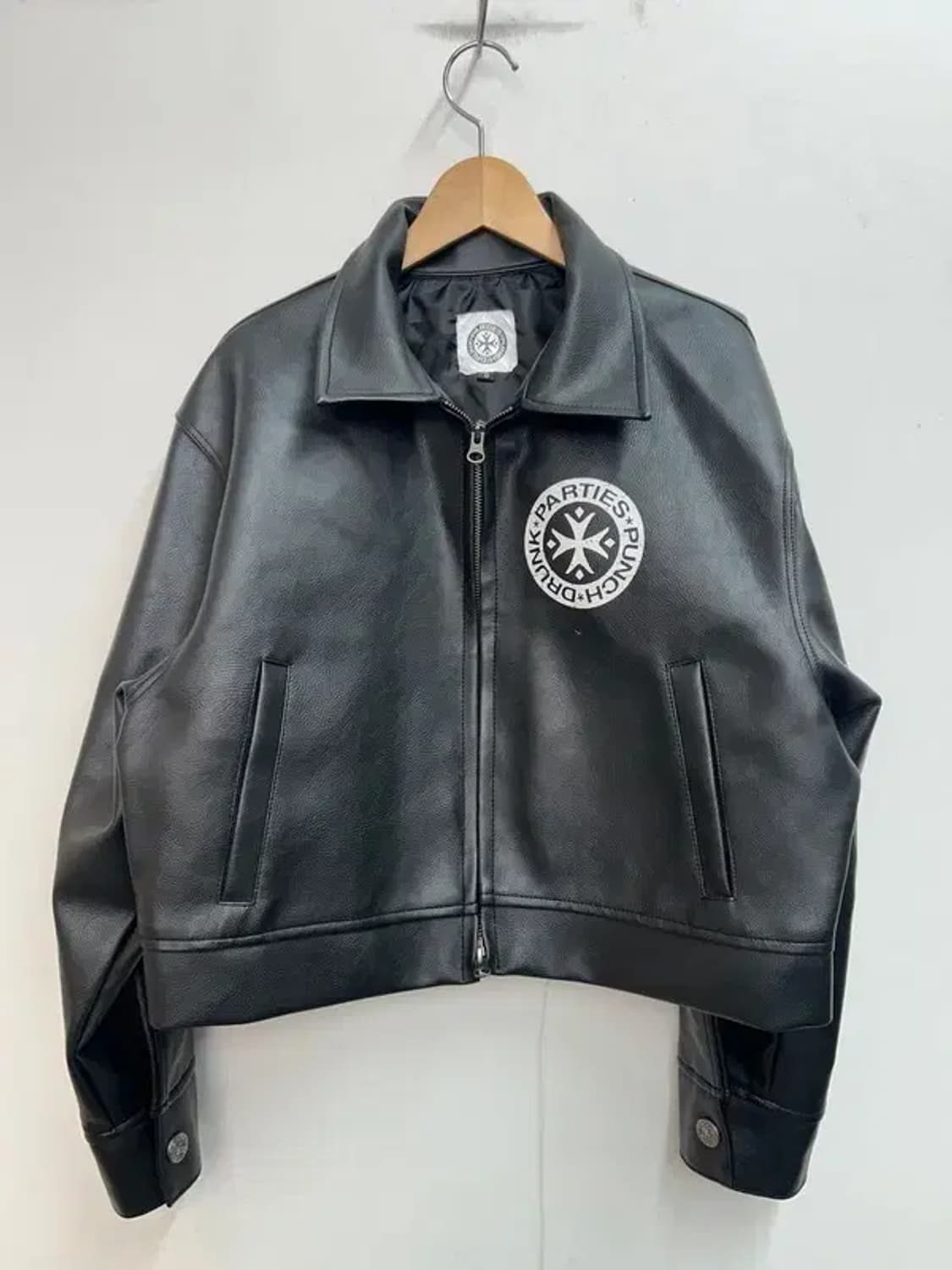 0 사이즈 펀치드렁크파티즈 비건 레더 크롭 라이더 재킷 상품이미지2