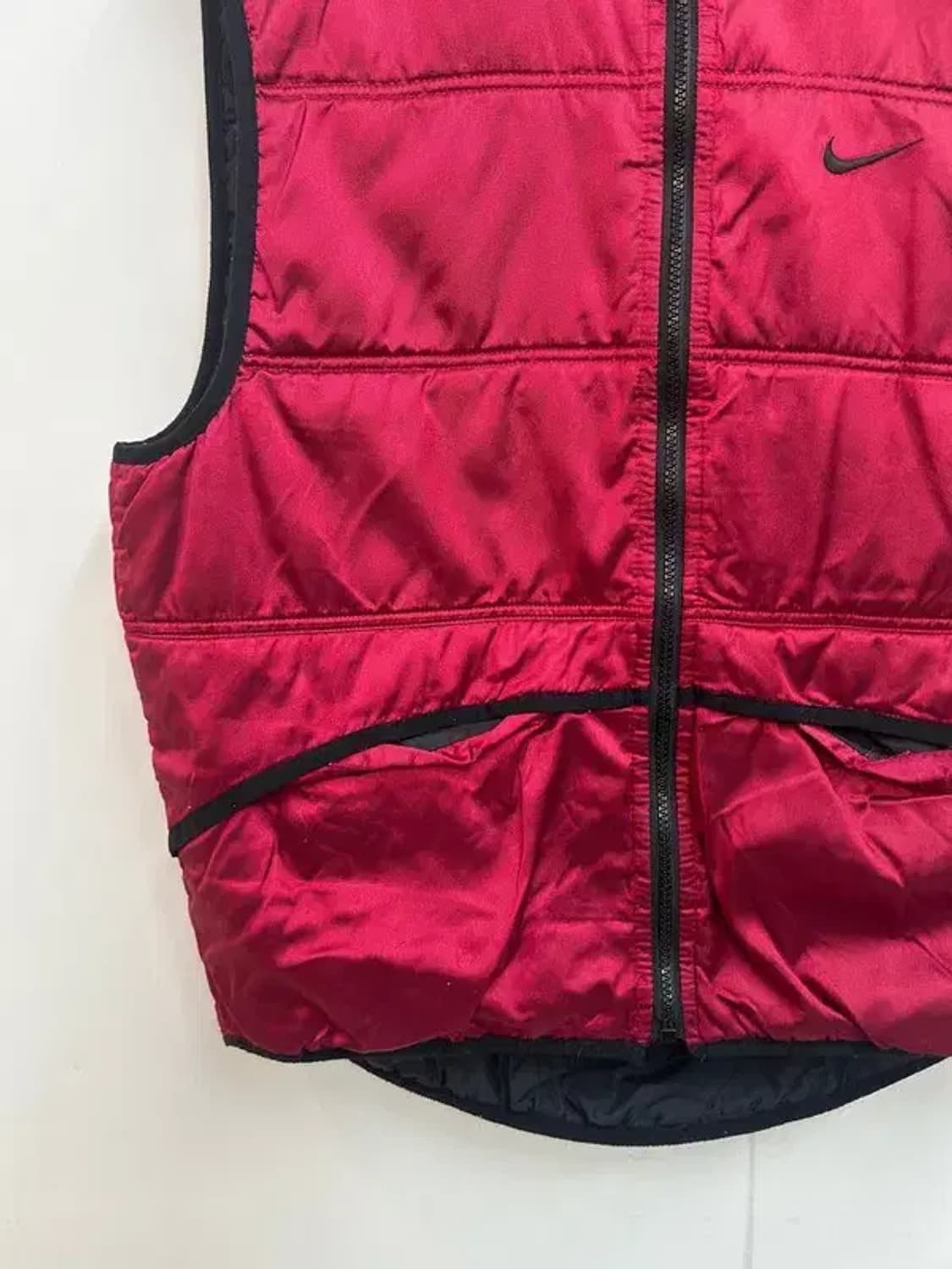 미디움 나이키 90s 빈티지 유광 나일론 경량 패딩 조끼 버건디 상품이미지3