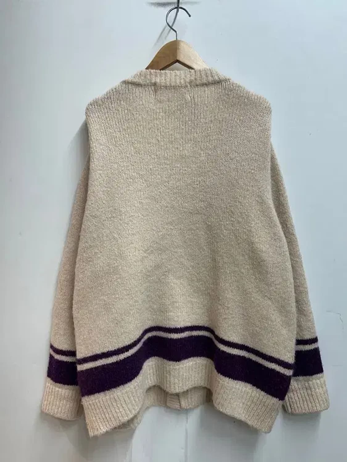 프리 지프 오버핏 스피릿 아이보리 패치 니트 가디건 상품이미지8