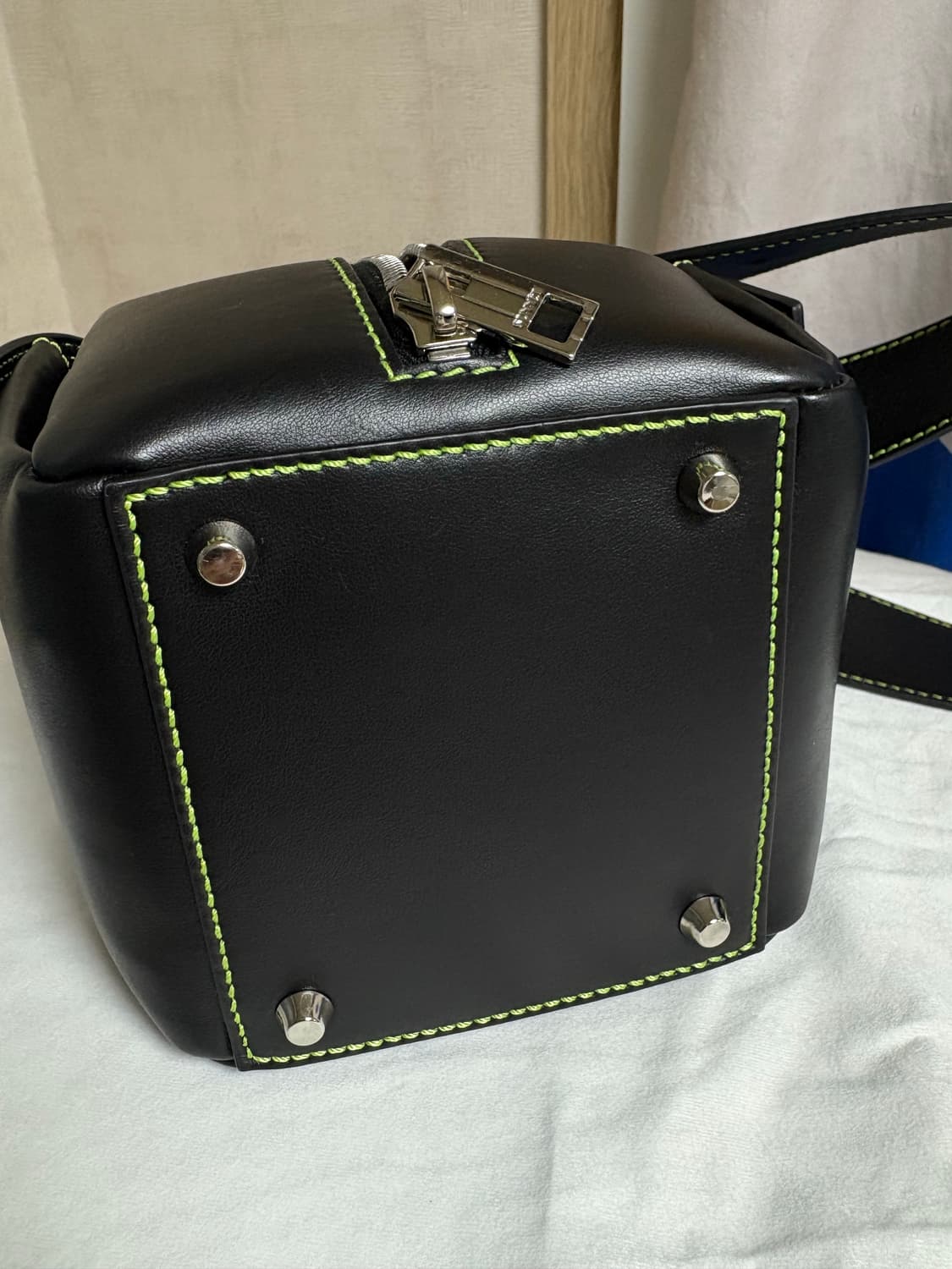 써네이 라쿠베토 숄더백 상품이미지8