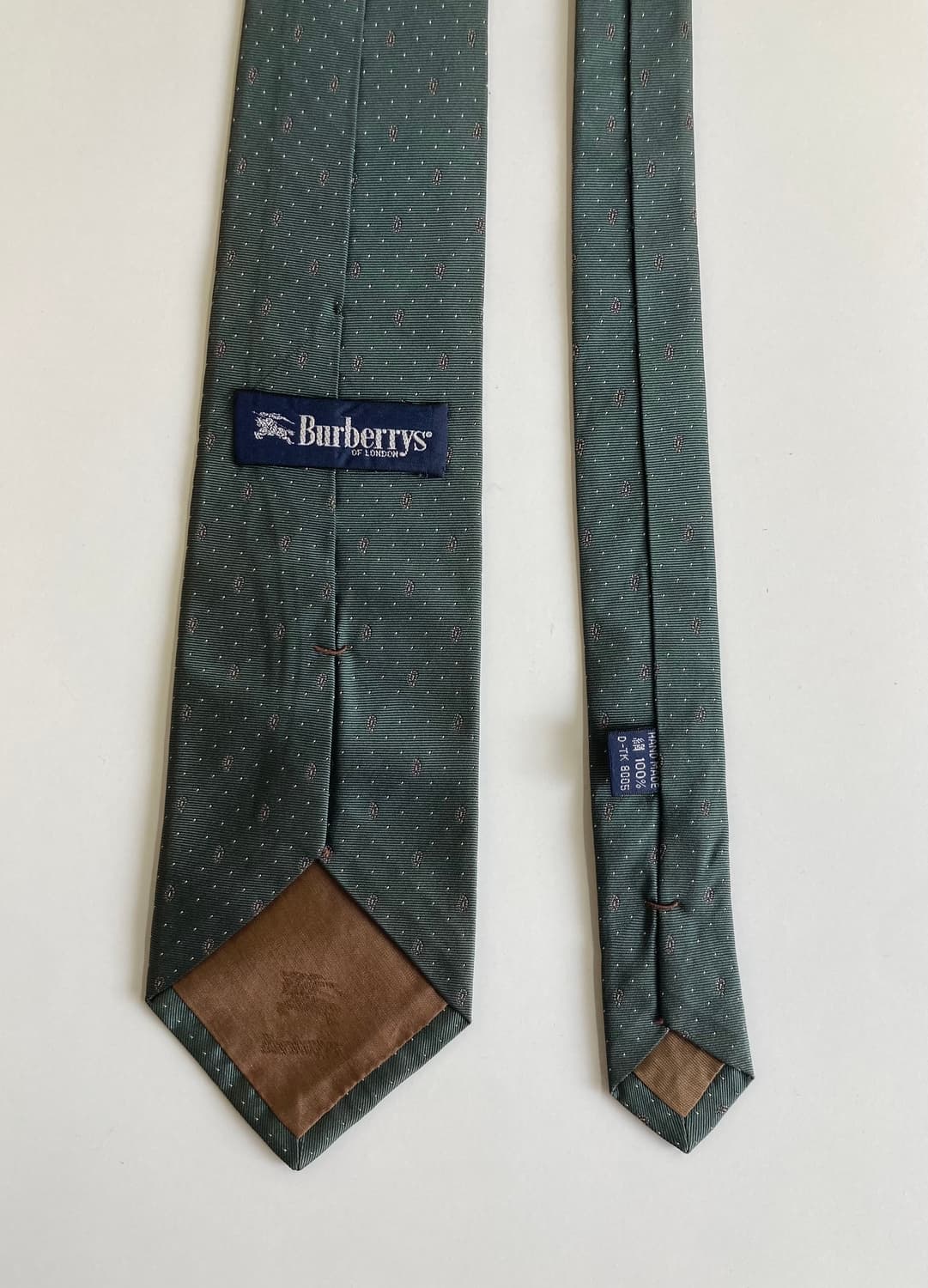 버버리 넥타이 상품이미지2