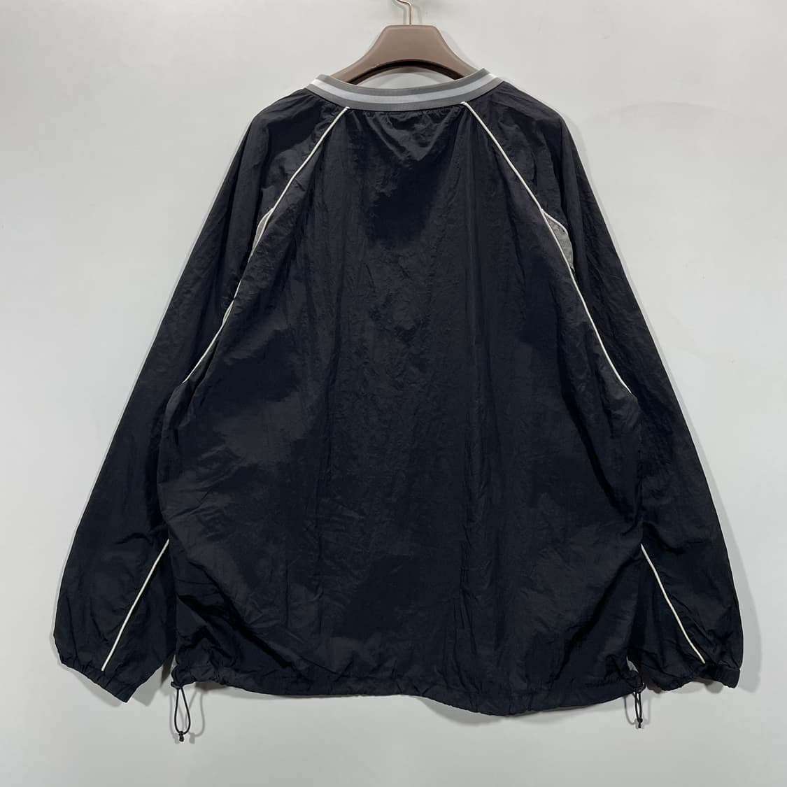 Yale 예일 블랙 바람막이 웜업 상품이미지4