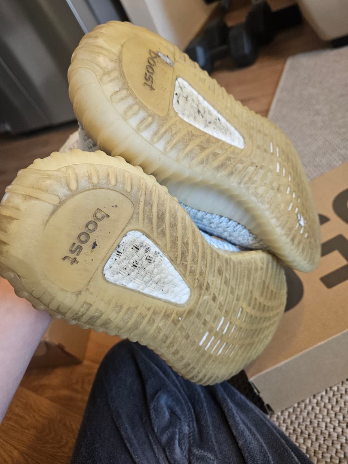 이지부스트 350 클라우드 화이트 270 상품이미지4