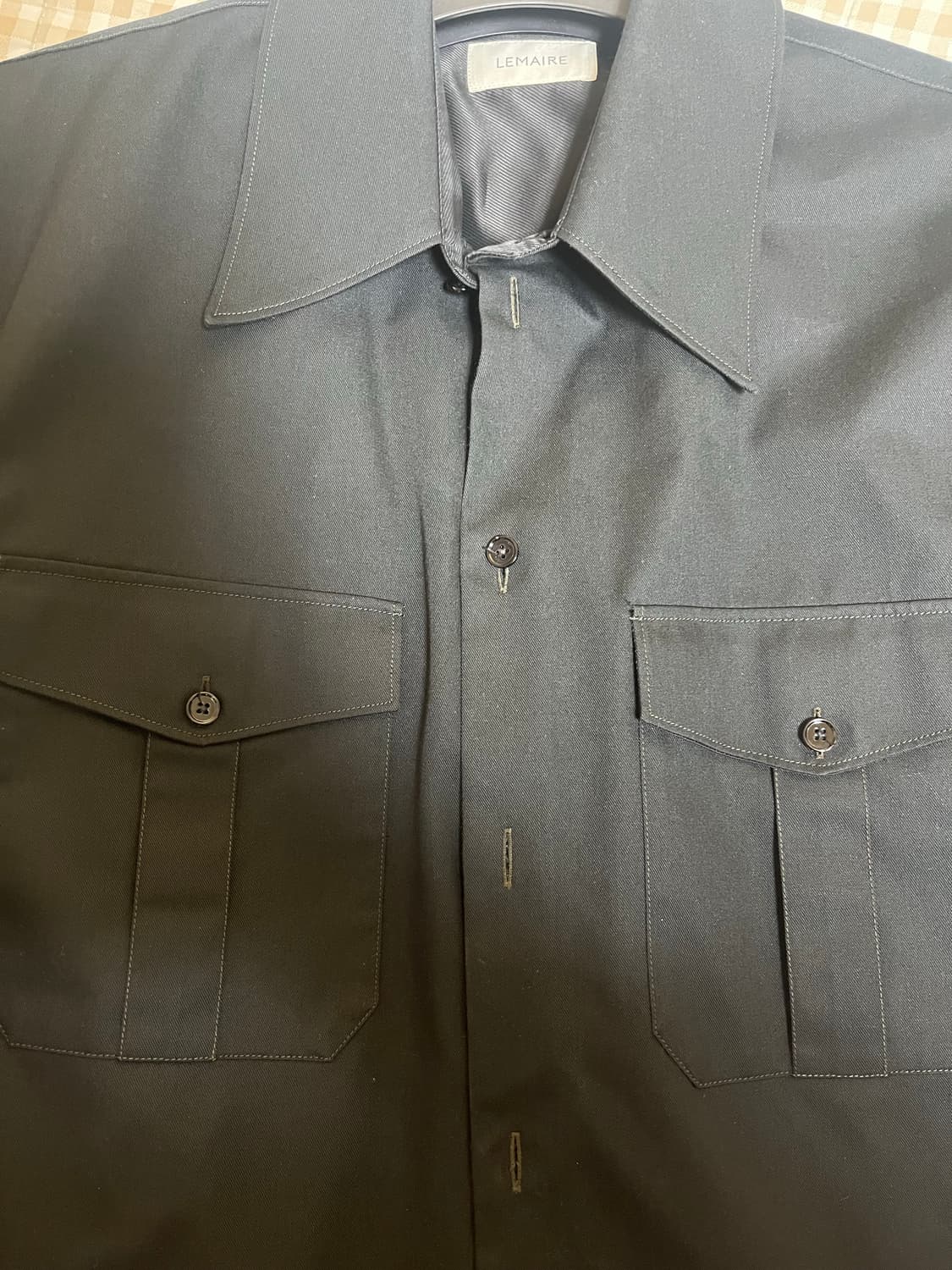 [48] 21FW 르메르 오피서 셔츠 블랙 상품이미지1