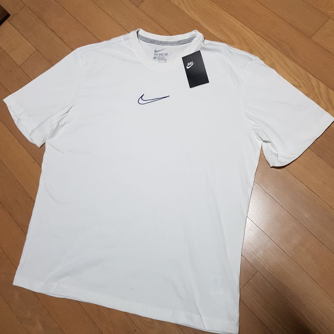 110/ 새옷 / 나이키 에어맥스 /스우시반팔티/403-01 상품이미지2