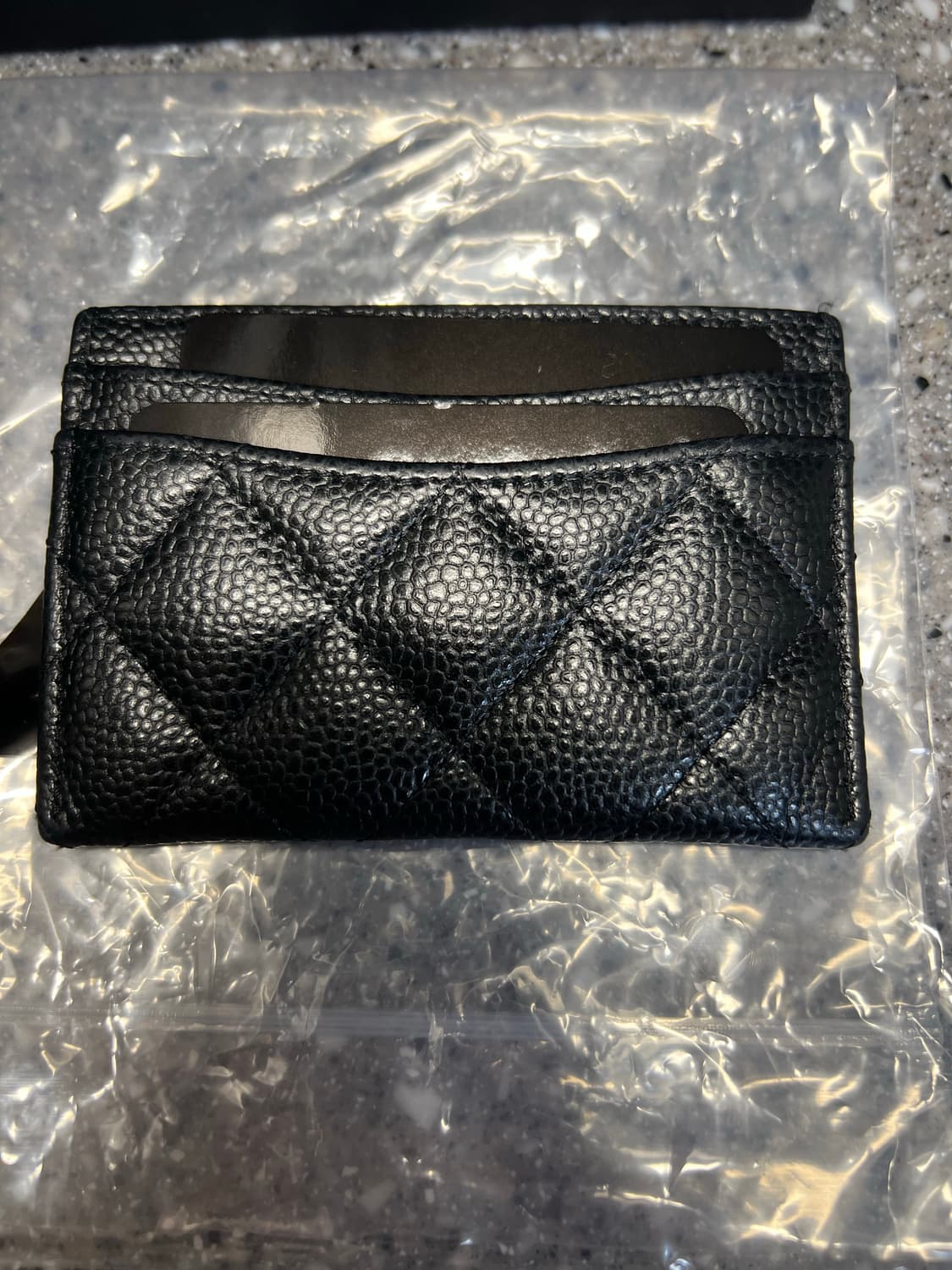 [상태아주좋음, 크림발 풀셋] 샤넬 카프스킨 카드지갑 실버 해 상품이미지3