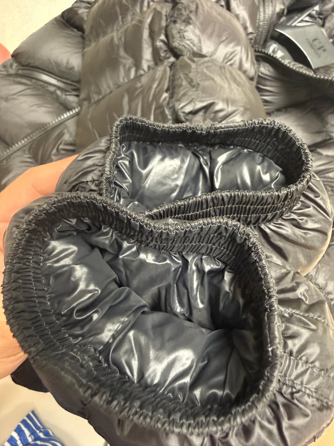 CP컴퍼니 DD쉘 컨실러블 후드 다운 자켓 블랙 M사이즈 상품이미지9