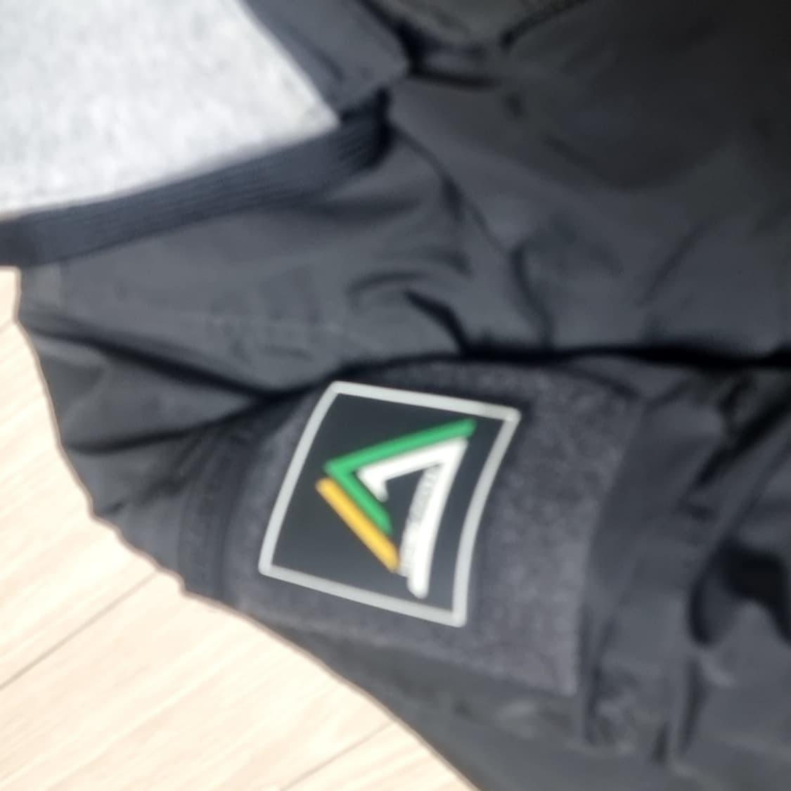 코오롱 볼디스트후드 MA-1 항공 점퍼 블랙(105) 상품이미지3