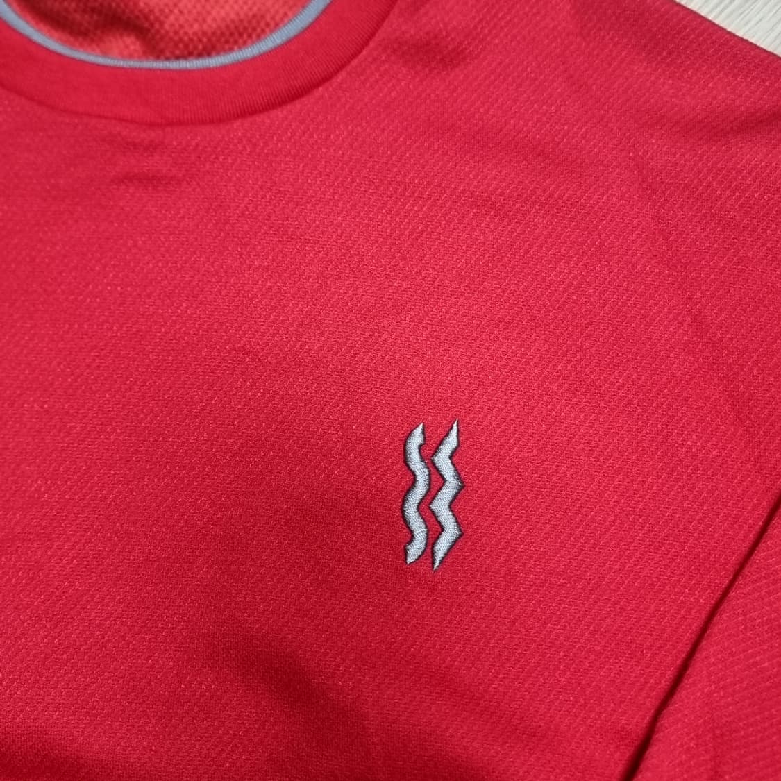 미즈노 Super STAR 빨간색 맨투맨 니트 티셔츠(100,105) 상품이미지2