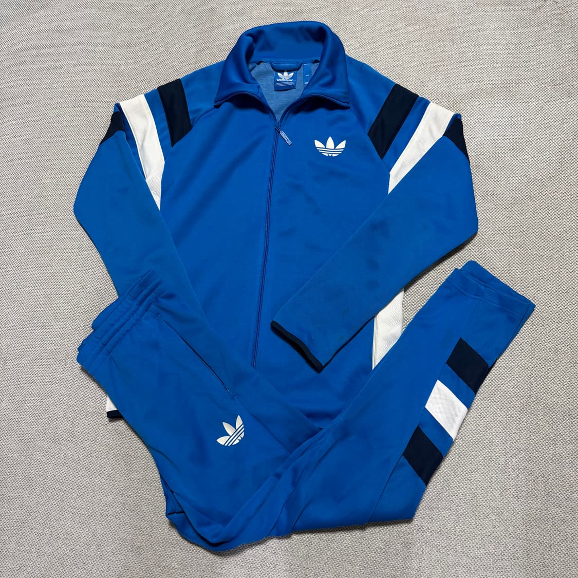 아디다스 오리지널 로고 트랙탑 셋업 상품이미지1