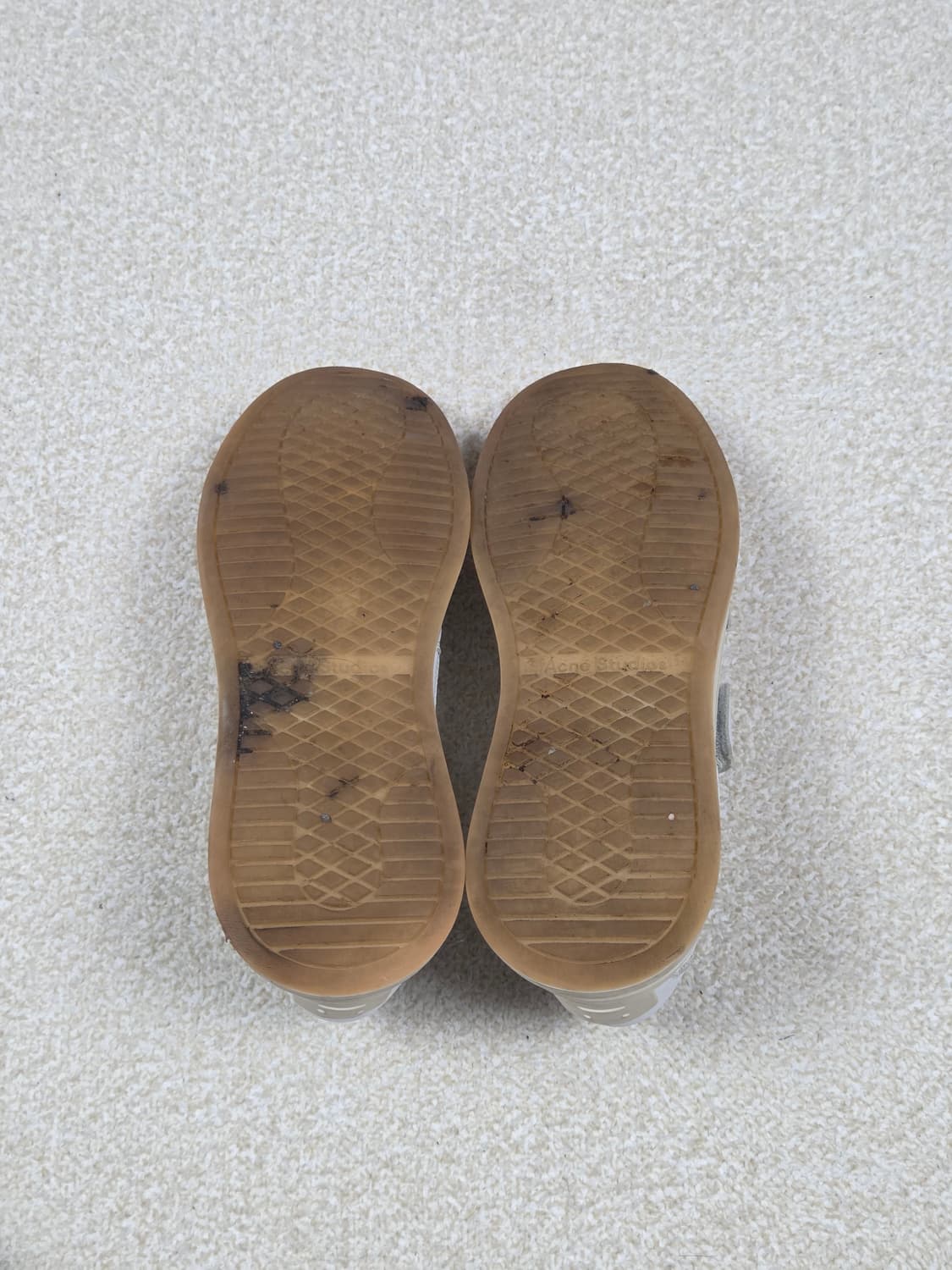 [아크네 스튜디오] 스테피 레더 벨크로 스니커즈 | 00223 상품이미지6