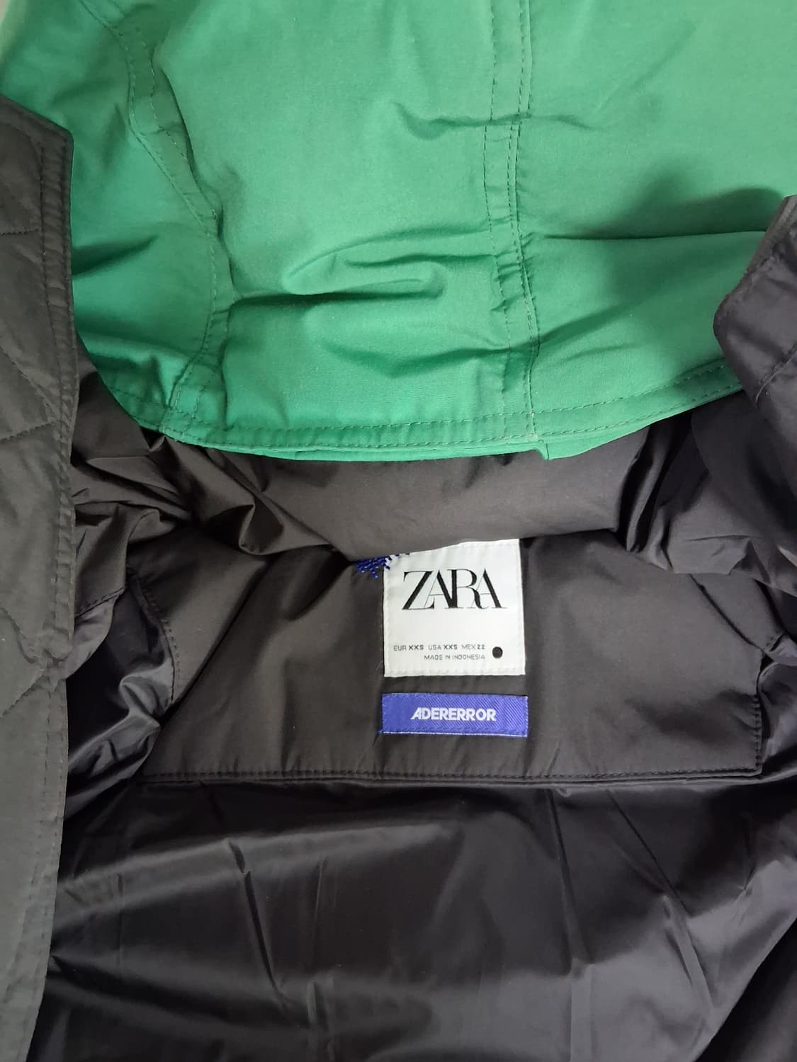 새상품 자라 아더에러 콜라보 블랙 패딩 출시가 35만원 상품이미지6