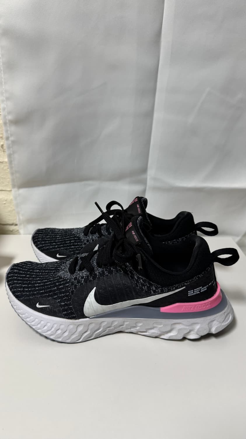 나이키 리액트 인피니티 런 플라이니트 3 블랙 풋볼 그레이 260사이즈 상품이미지2