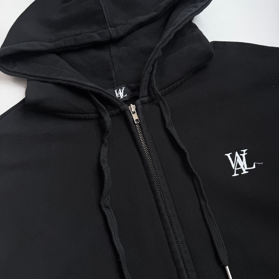 우알롱 후드집업 블랙 상품이미지3