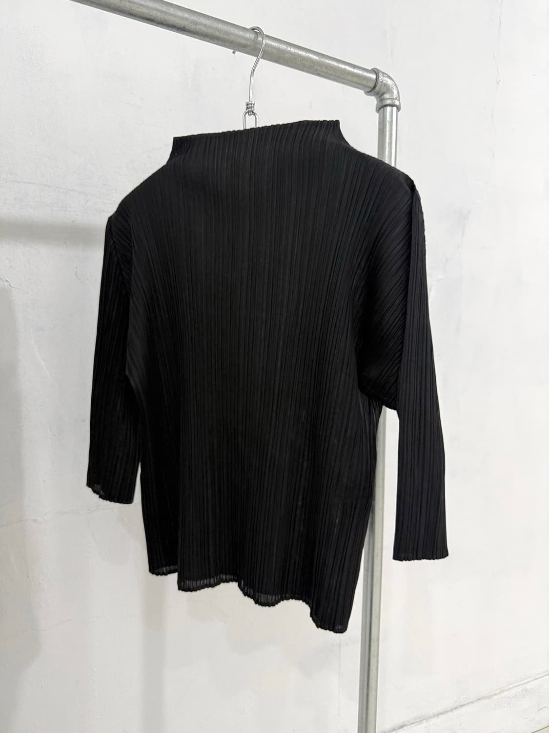 Pleats Please Black Pleated Top 상품이미지8