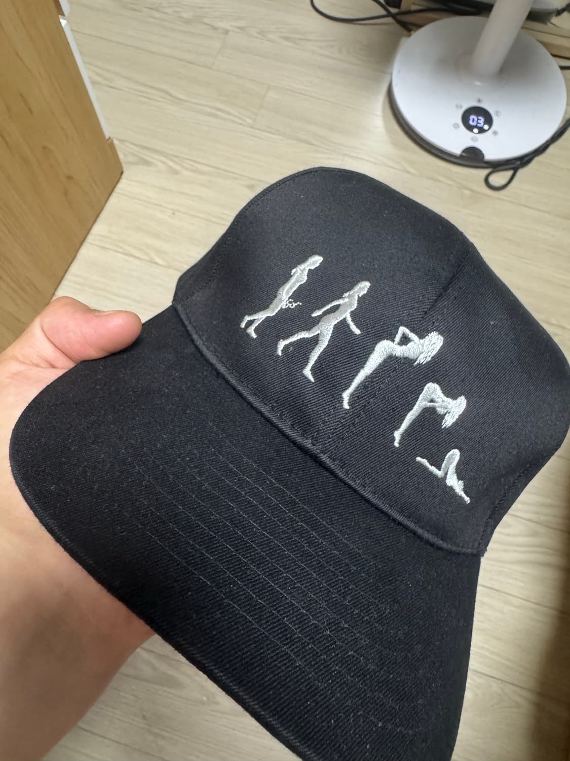 빨간줄 사피언스 모자  상품이미지1