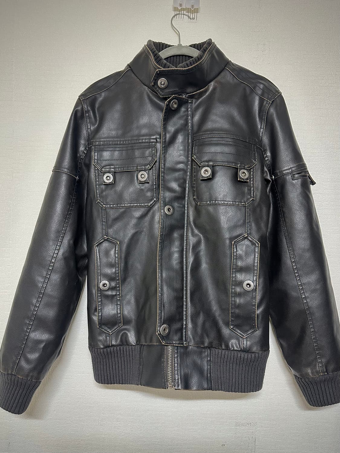 게스 투웨이 카우하이드레더 사파리자켓 상품이미지1