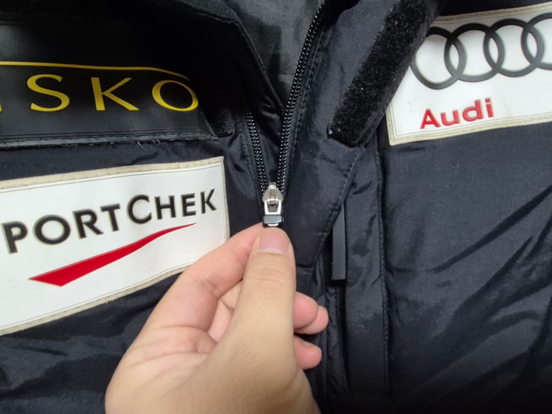 데상트 정품 캐나다 팀 레플리카 오리털패딩 덕다운 점퍼 95사이즈 팝니다 상품이미지3