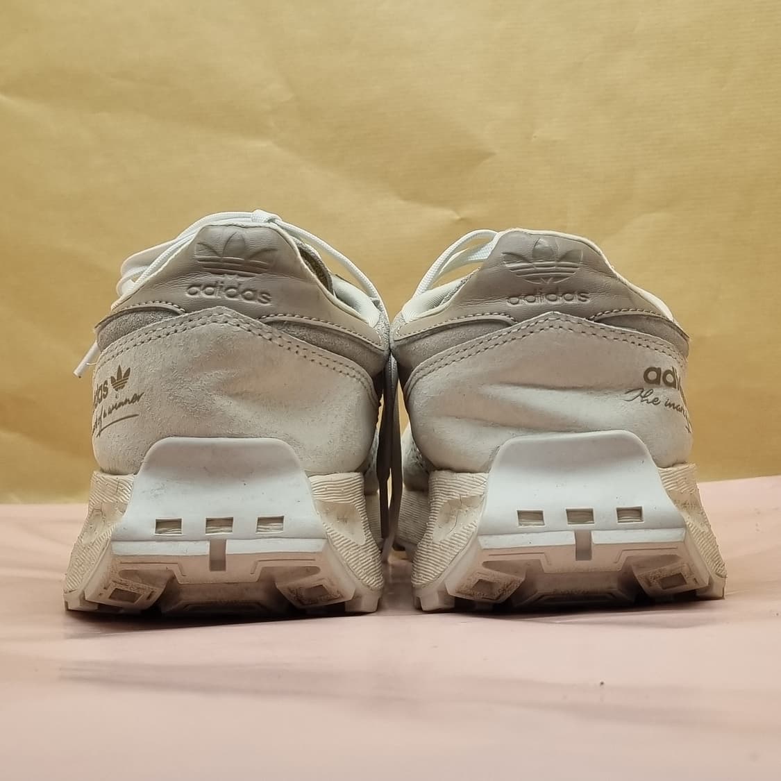 아디다스 레트로피 여성운동화 240 상품이미지4