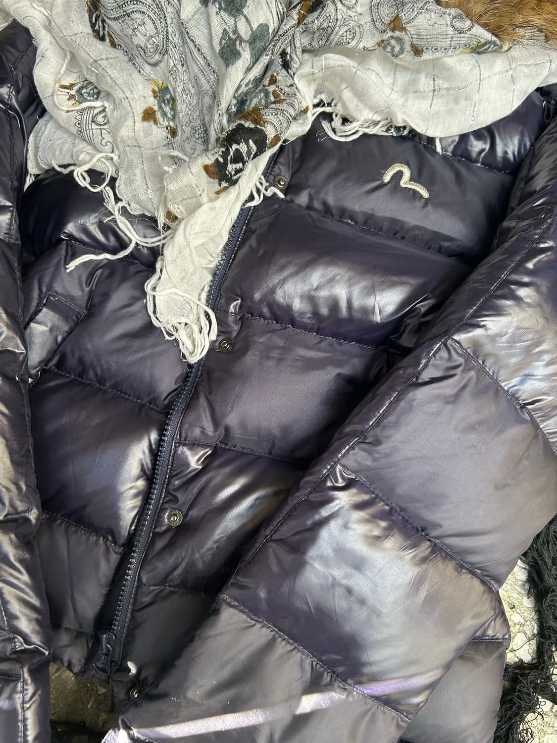 2000s evisu 락시크 퍼플 숏 퍼 패딩 상품이미지3