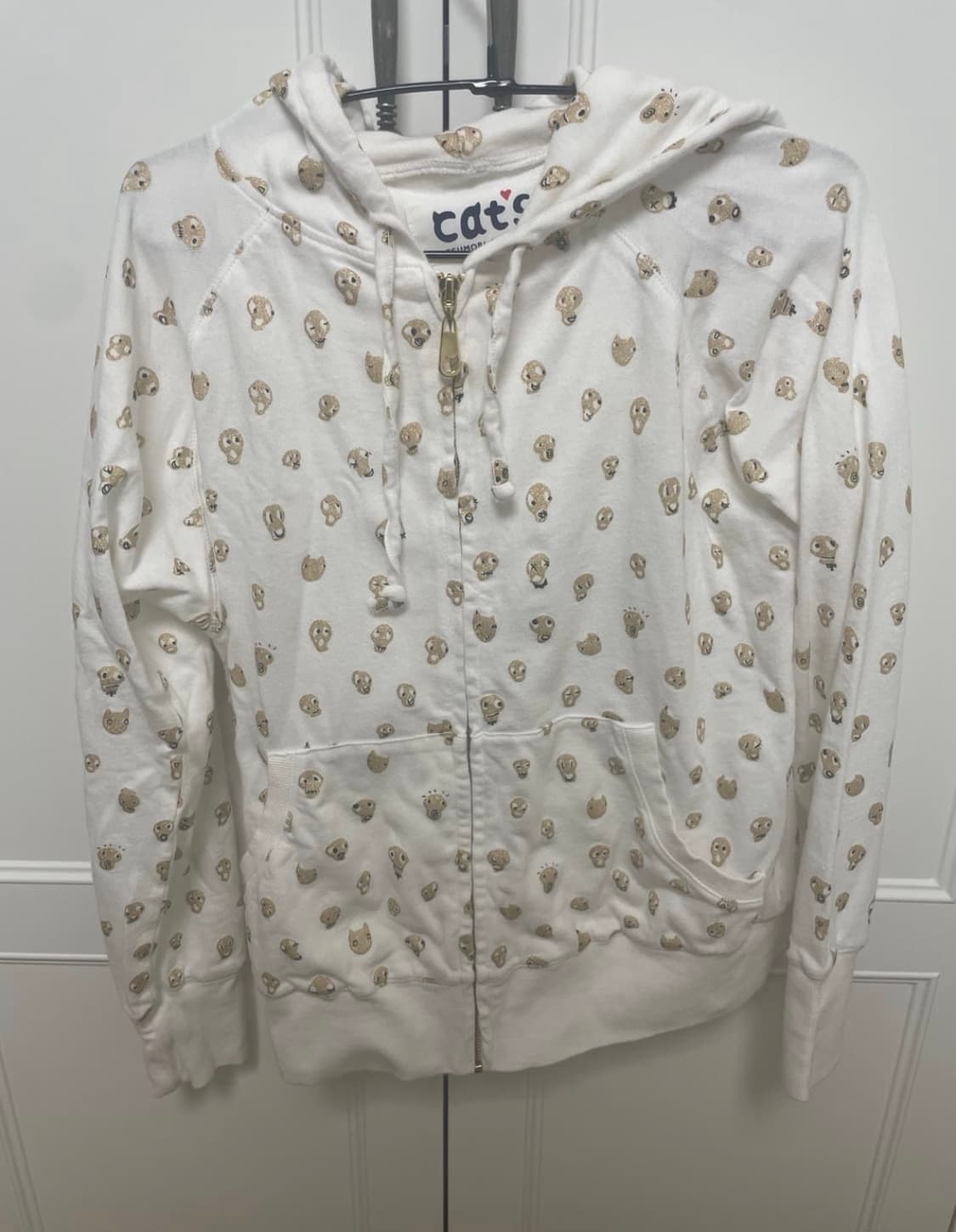 츠모리치사토 후드집업 상품이미지1