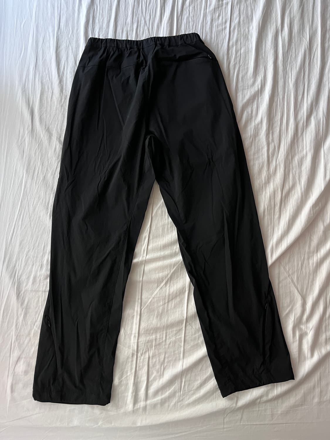 [M]고요웨어 벤틸레이션 커브드 팬츠 블랙 상품이미지2