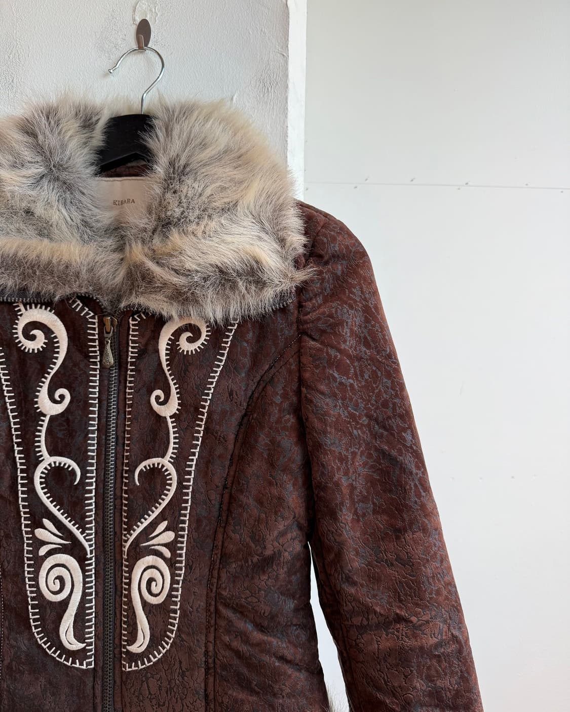 키라라 브라운 퍼 무스탕 자켓  상품이미지5