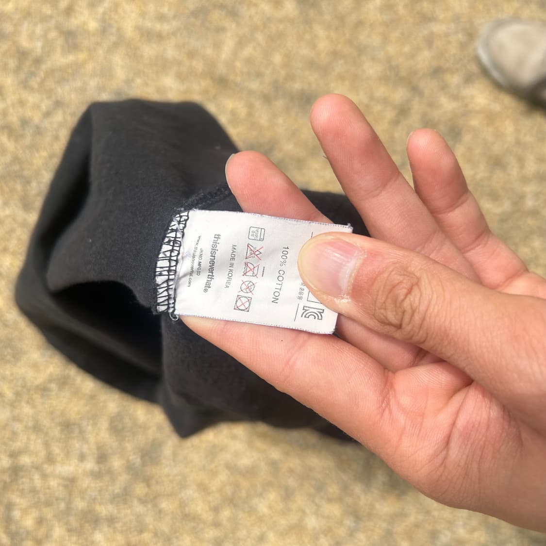 디스이스네버뎃(This is never that)인터네셔널 프린팅롱슬리브 상품이미지6