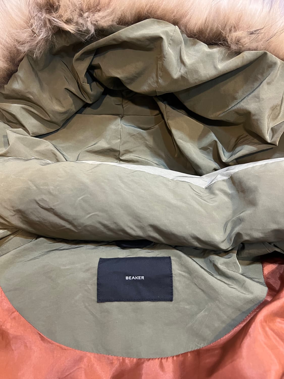 비이커 BEAKER 여성 카키베이지 구스다운패딩 후드패딩점퍼 상품이미지5