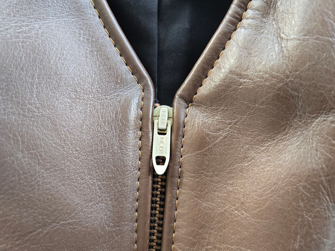 밴슨 레더 가죽 아일렛 베스트 (made in usa) 상품이미지5