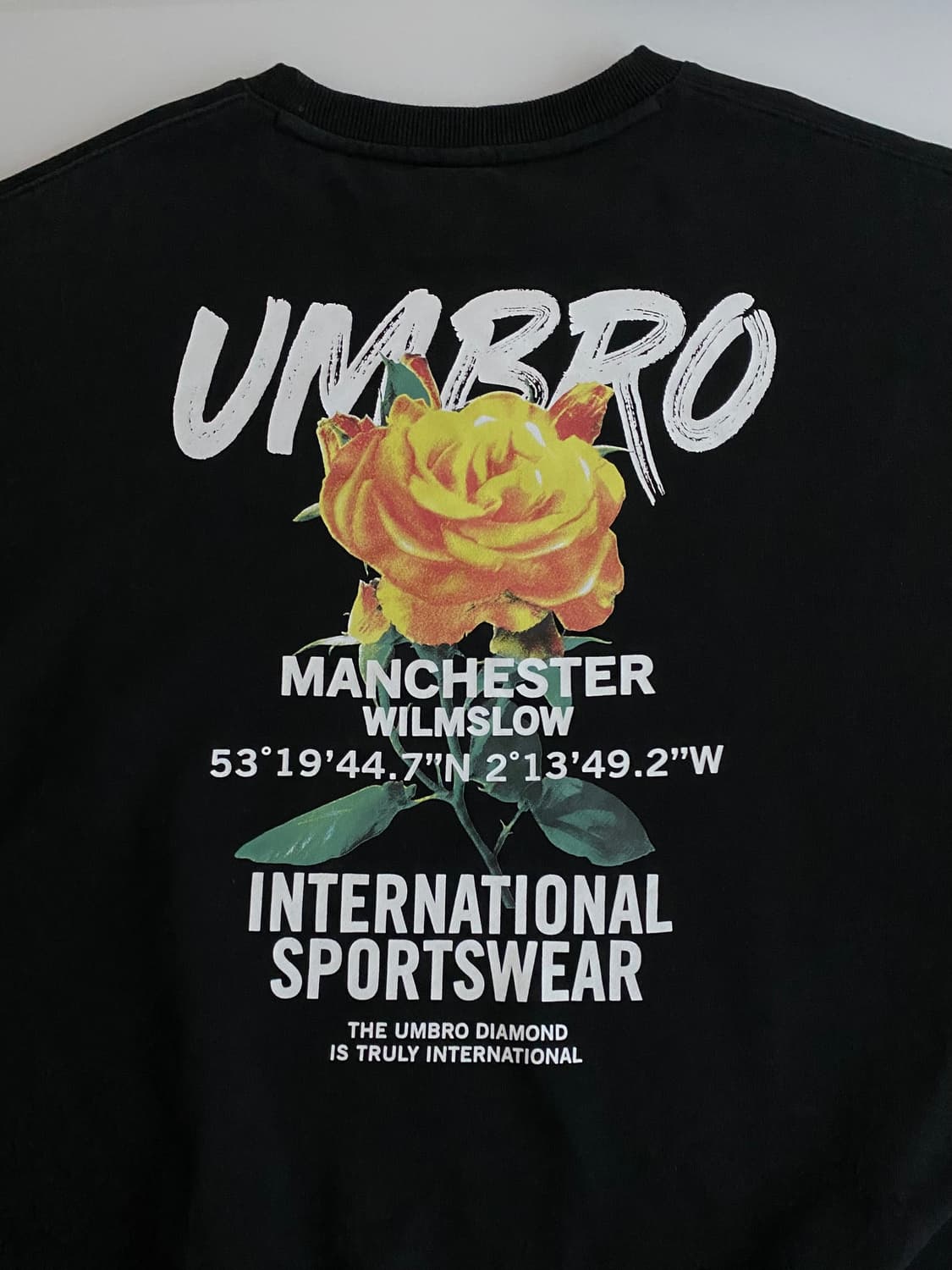 엄브로 맨투맨 상품이미지3