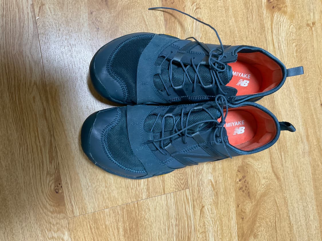 이세이미야케 x 뉴발란스  mt100 285 상품이미지1